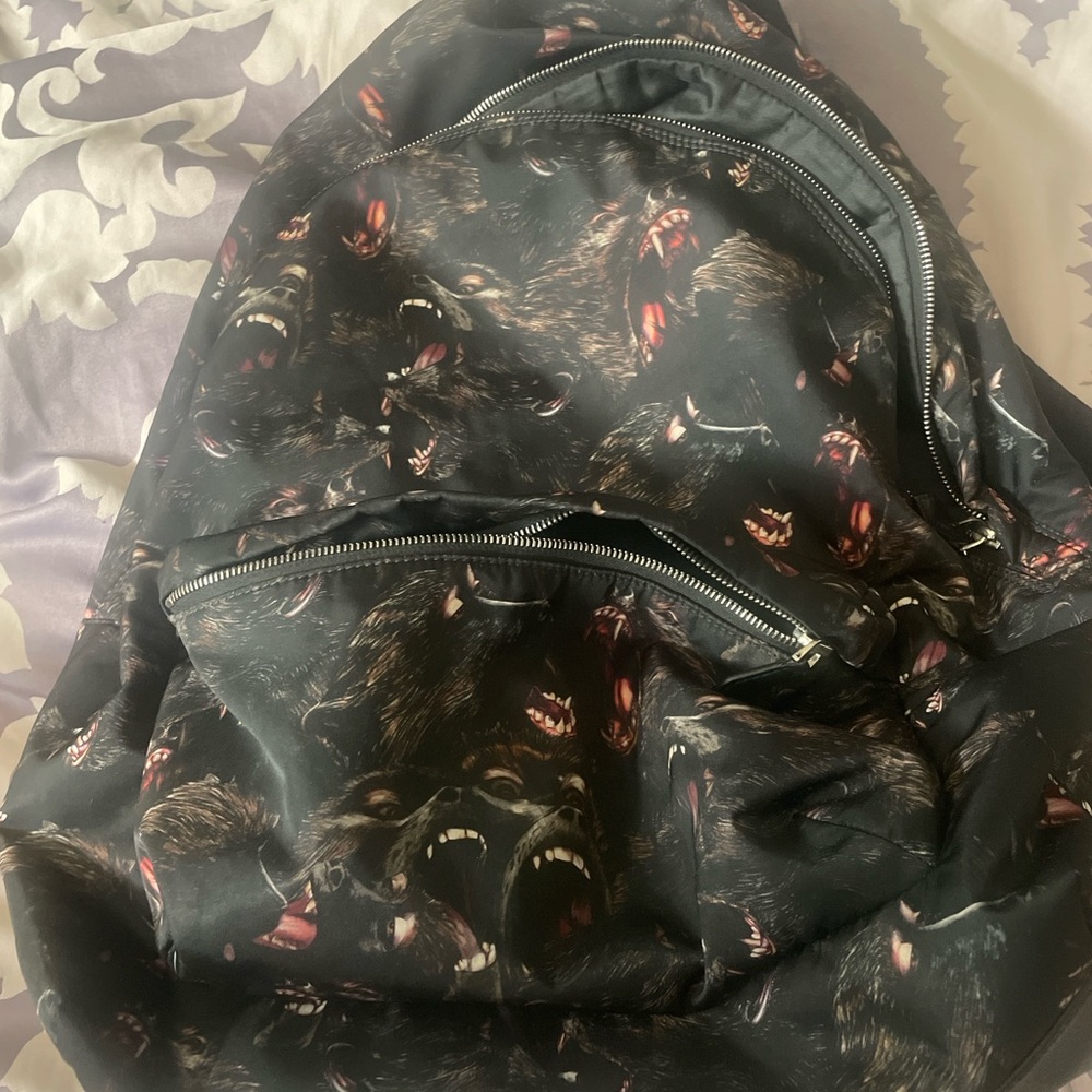 Stylish Black Graphic Men's Backpack